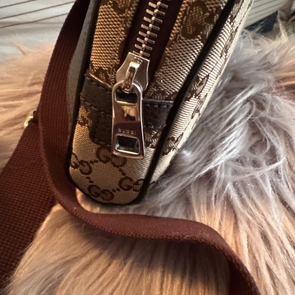 Gucci Fanny Pac - Picture 5 of 8